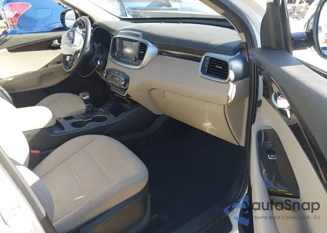 2020 Kia Sorento 2.4L Lx z USA, uszkodzony, nr VIN 5XYPG4A3XLG683589